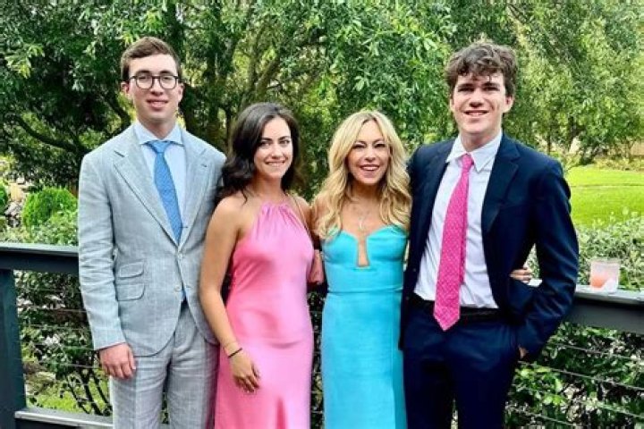Sutton Stracke Divorce & RHOBH Drama: Everything You Need to Know!